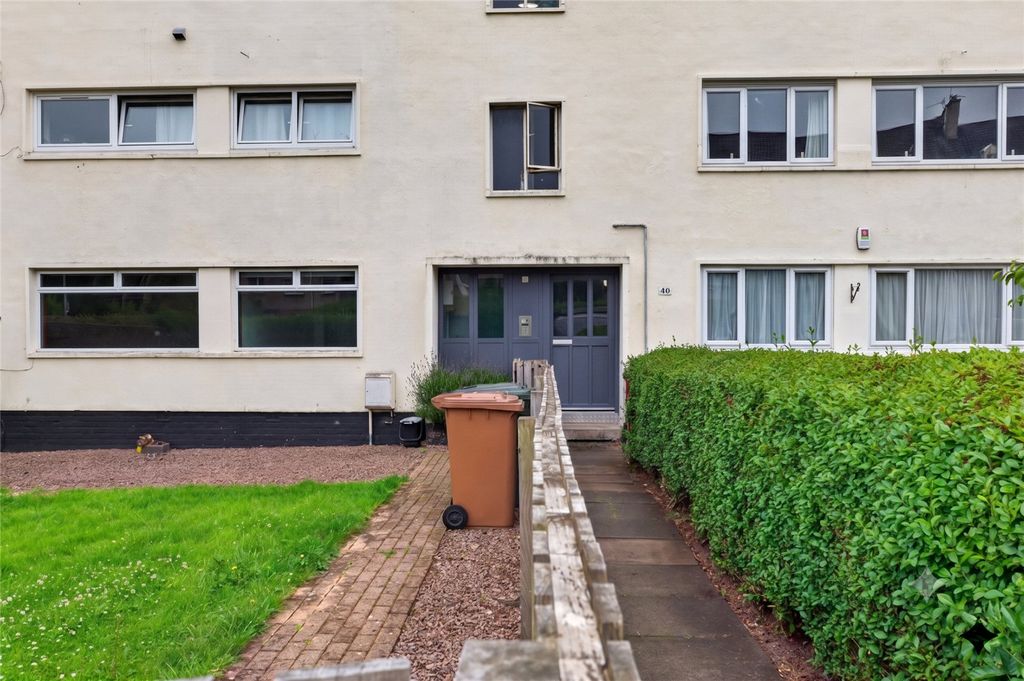 Property photo 2 of 23 40/2 Oxgangs Avenue