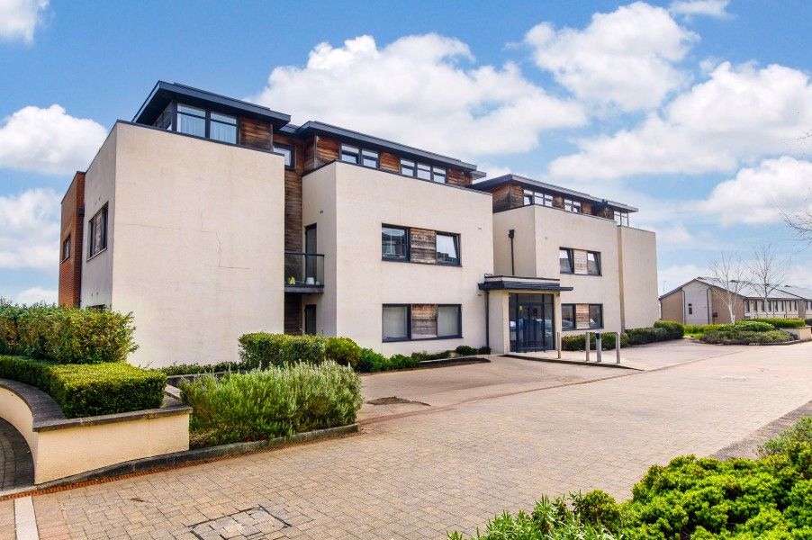 Property photo 2 of 14