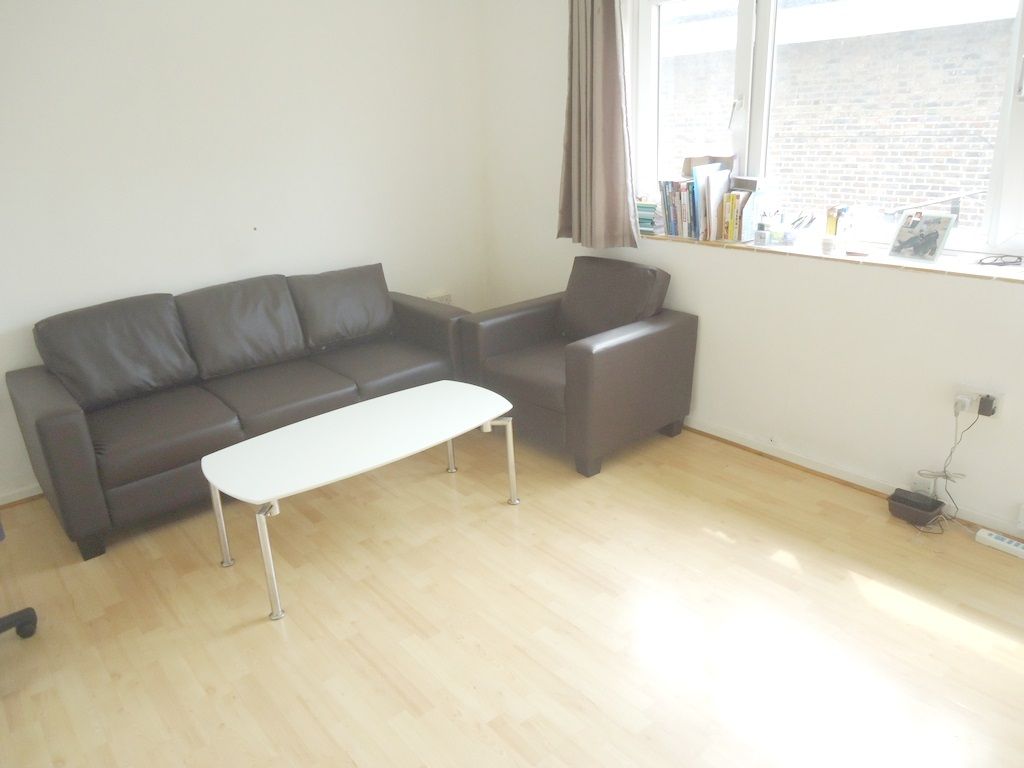 Property photo 2 of 7 Photo 8