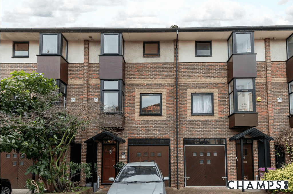 Property photo 2 of 12 Gallery