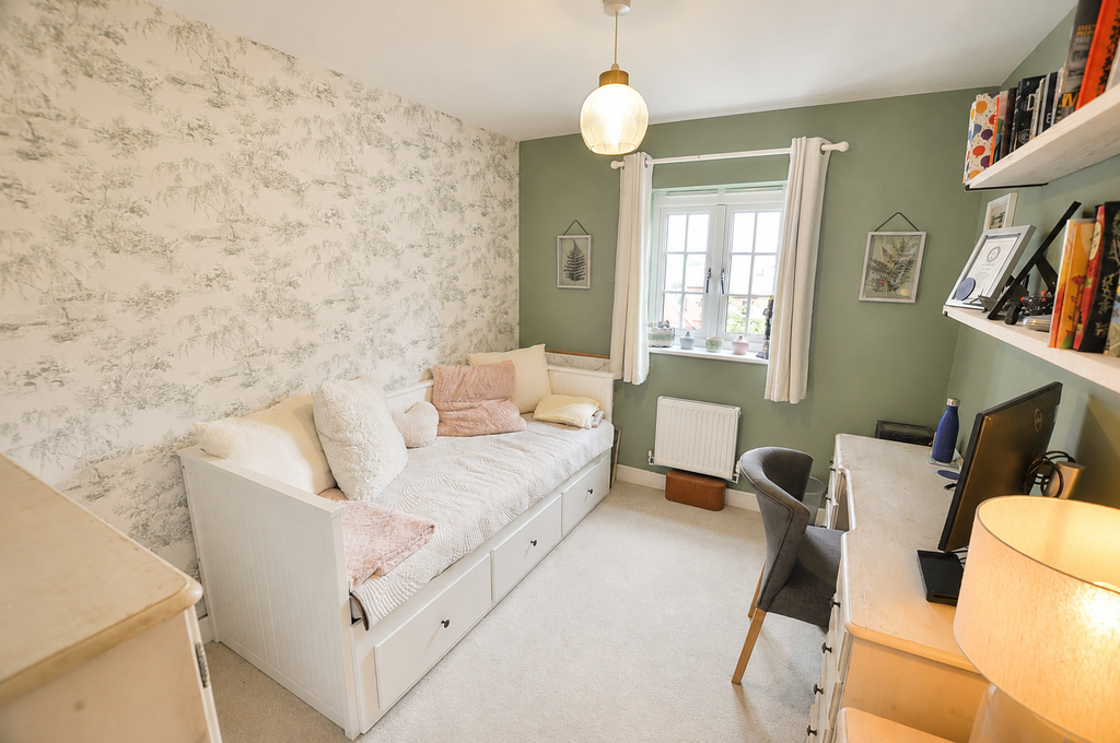 Additional image 9 of 3 bed end terrace house for salePoppyfields Way, Brackley, West Northamptonshire NN13