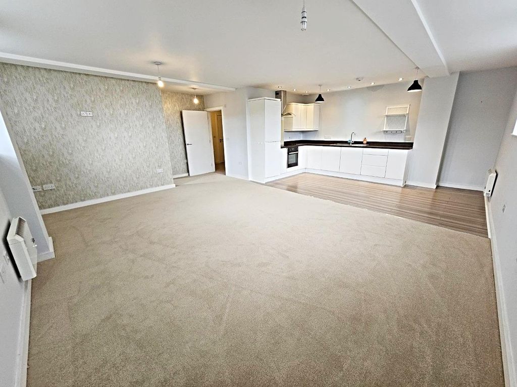 Property photo 2 of 23 Open Plan Living/Kitchen