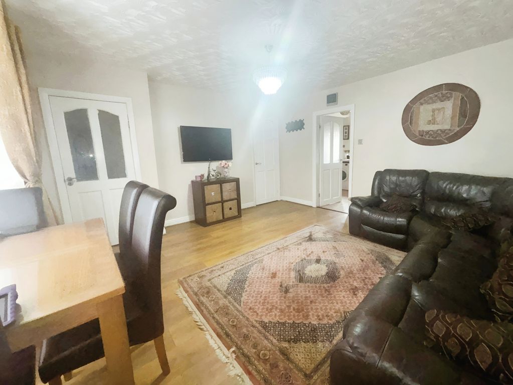 Property photo 2 of 23 9Ecc4Bd2-Img-20241001-Wa0017