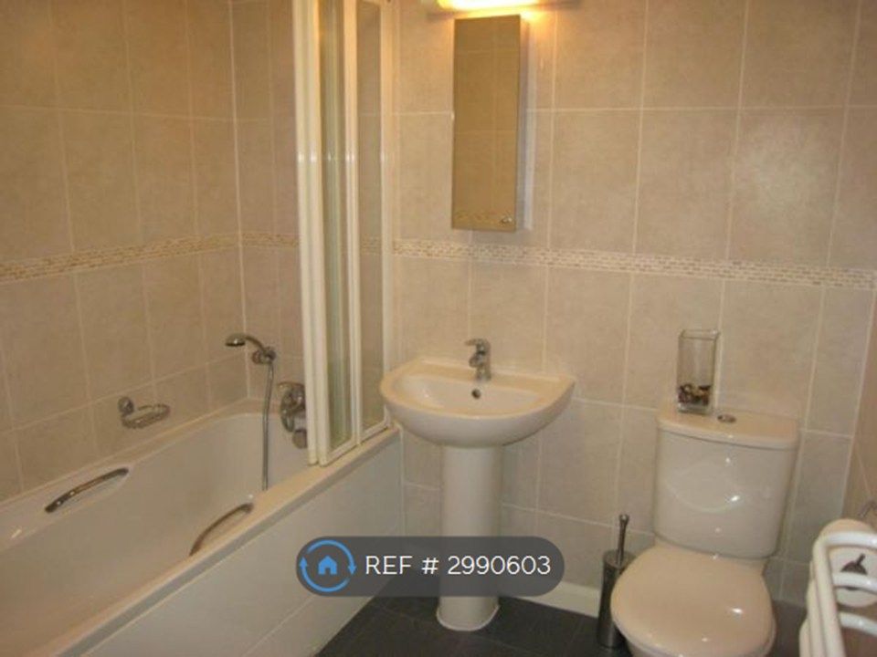 Property photo 3 of 5