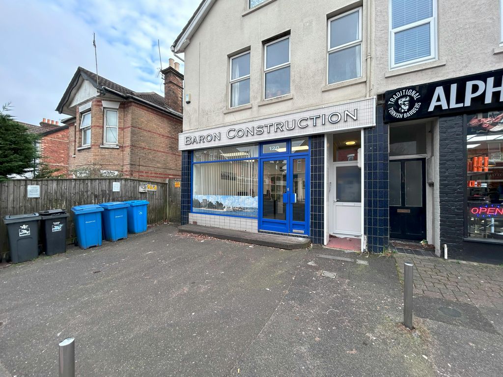 Property photo 1 of 4 120 Bournemouth Road 6.Jpg