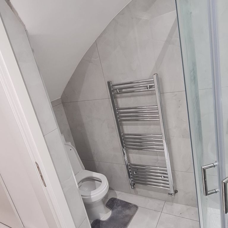 Property photo 2 of 6 Gallery