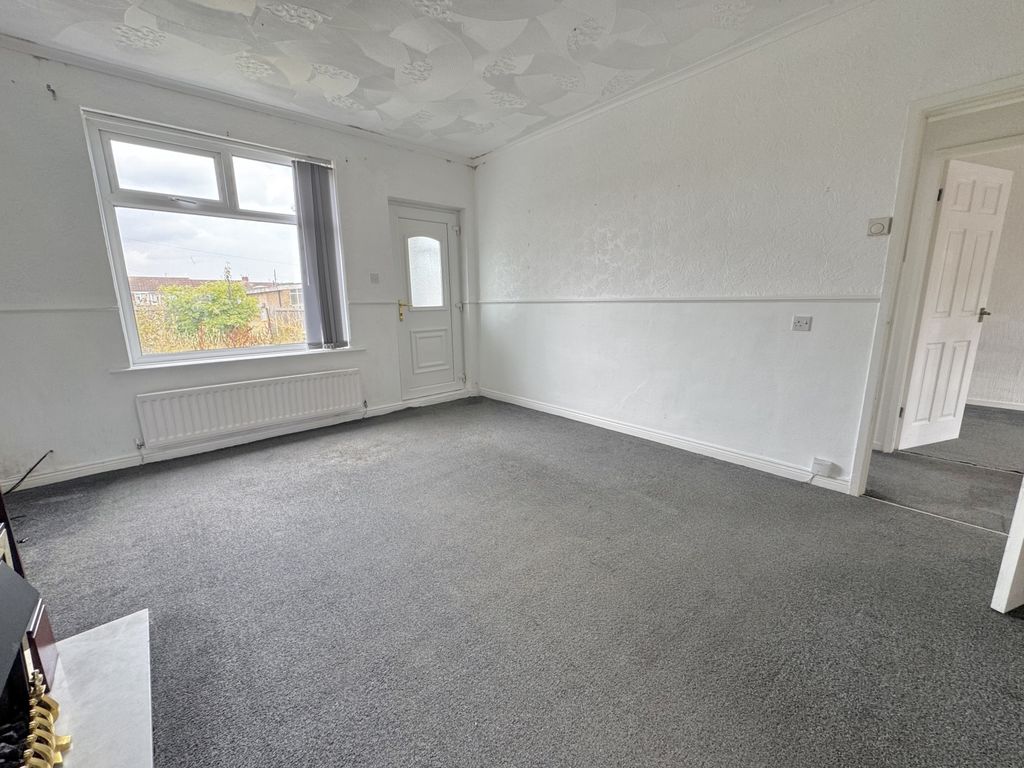 Property photo 3 of 10 Img_2268