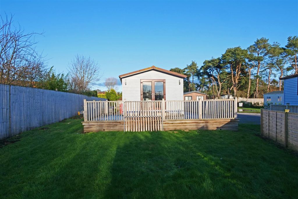 Property photo 2 of 16 Pnmb0130.Jpg