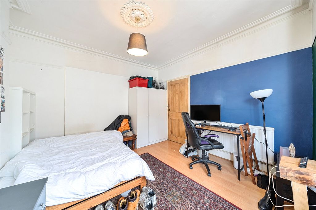Property photo 3 of 19 Picture No. 36