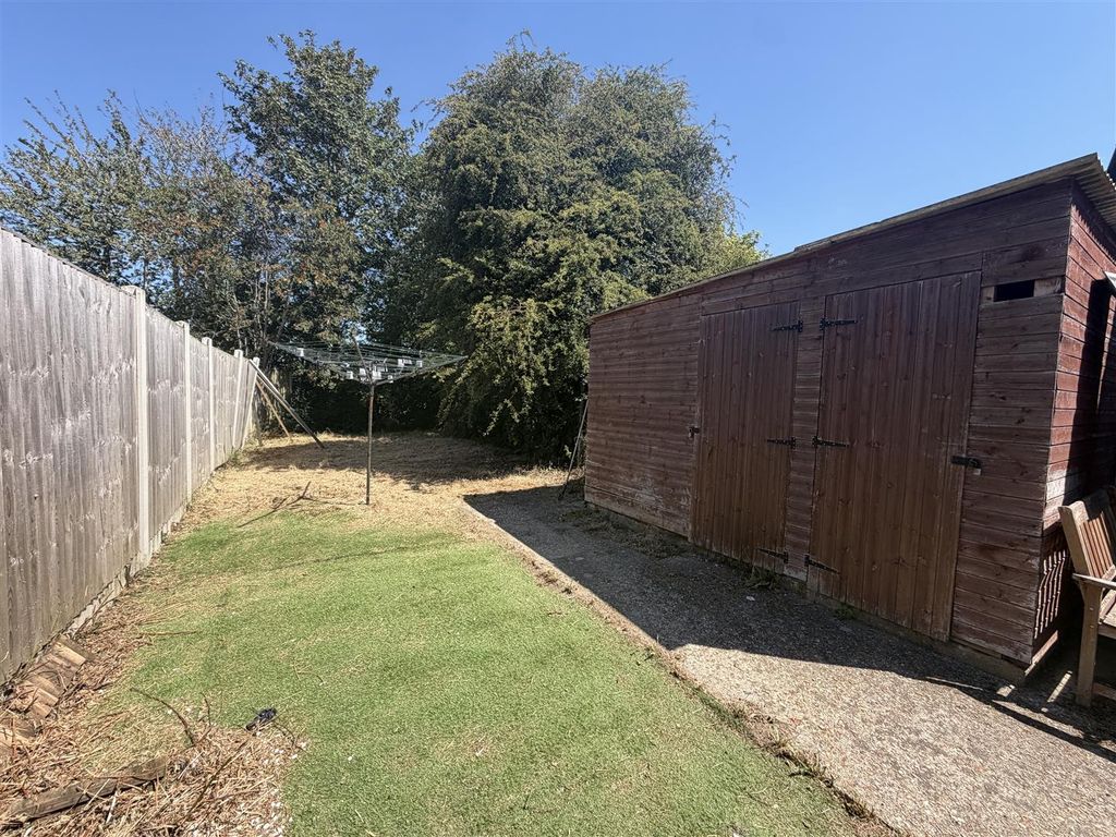 Property photo 2 of 10 Rearr S.Jpeg