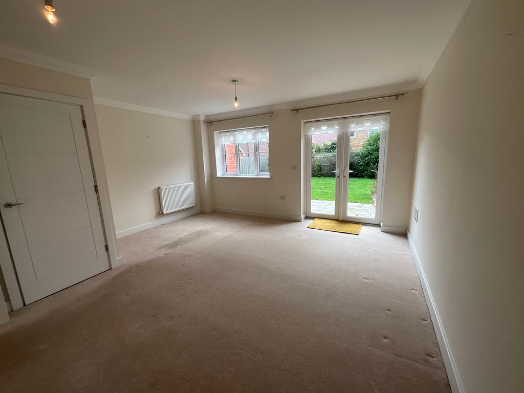 Property photo 3 of 10 Picture No. 19