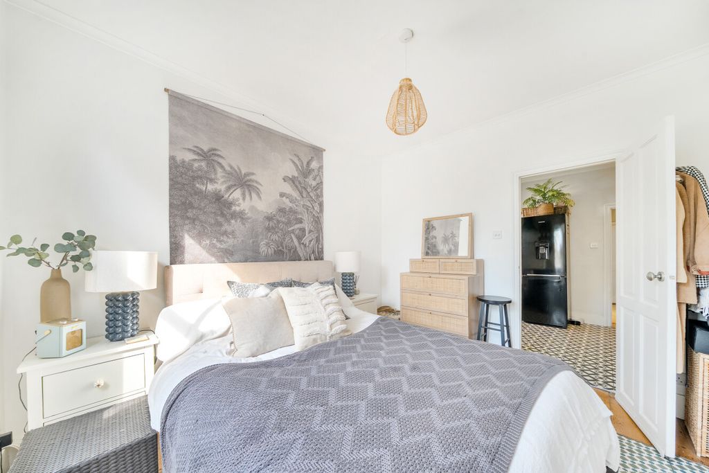 Property photo 3 of 10 1487220-6-6A511De...