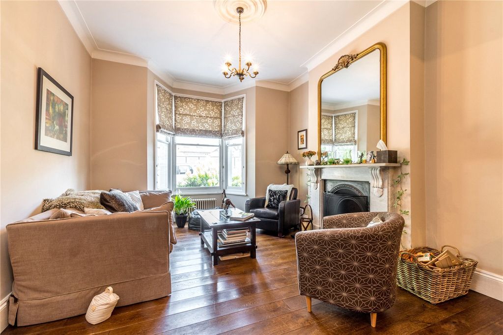 Property photo 3 of 15 Reception One Part 2