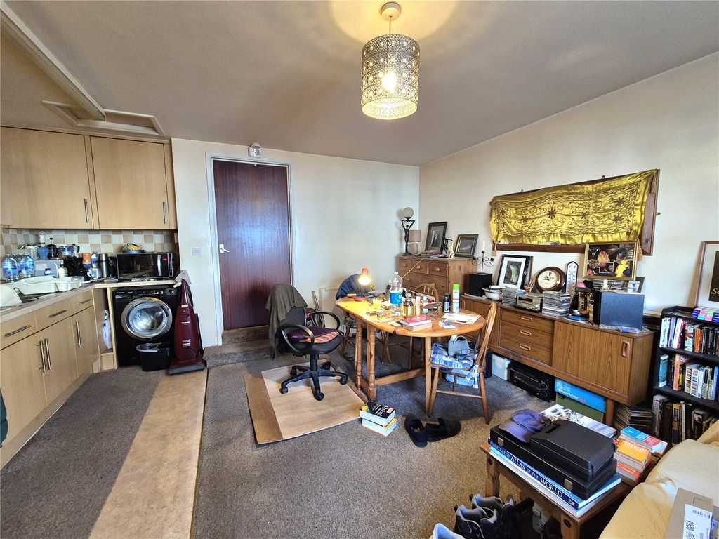 Property photo 3 of 8 Picture No. 08