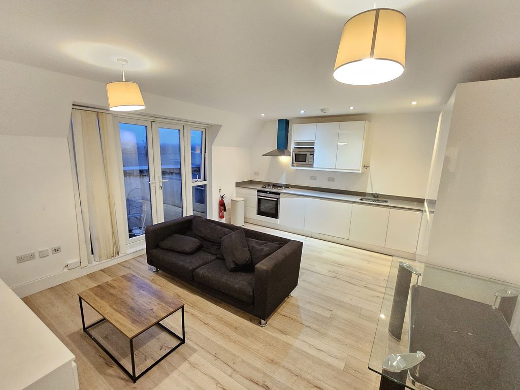 Property photo 1 of 8