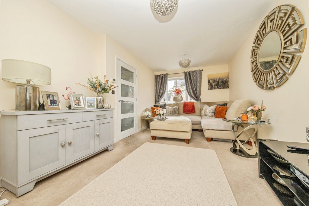 Property photo 2 of 26 Photo