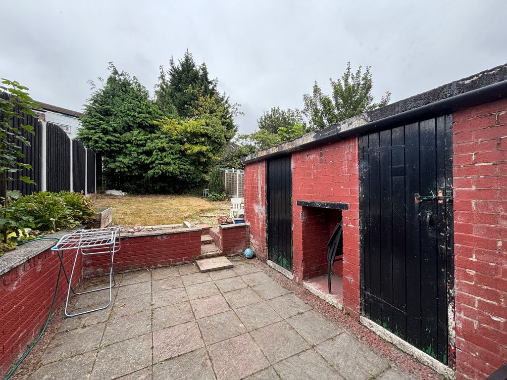 Property photo 3 of 10