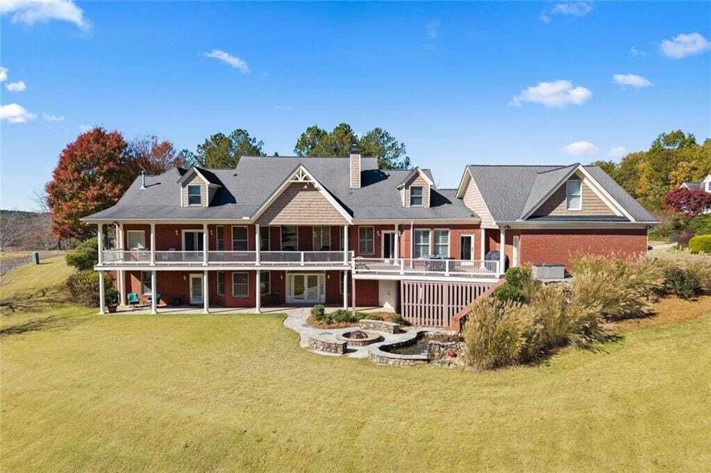 Property photo 1 of 31