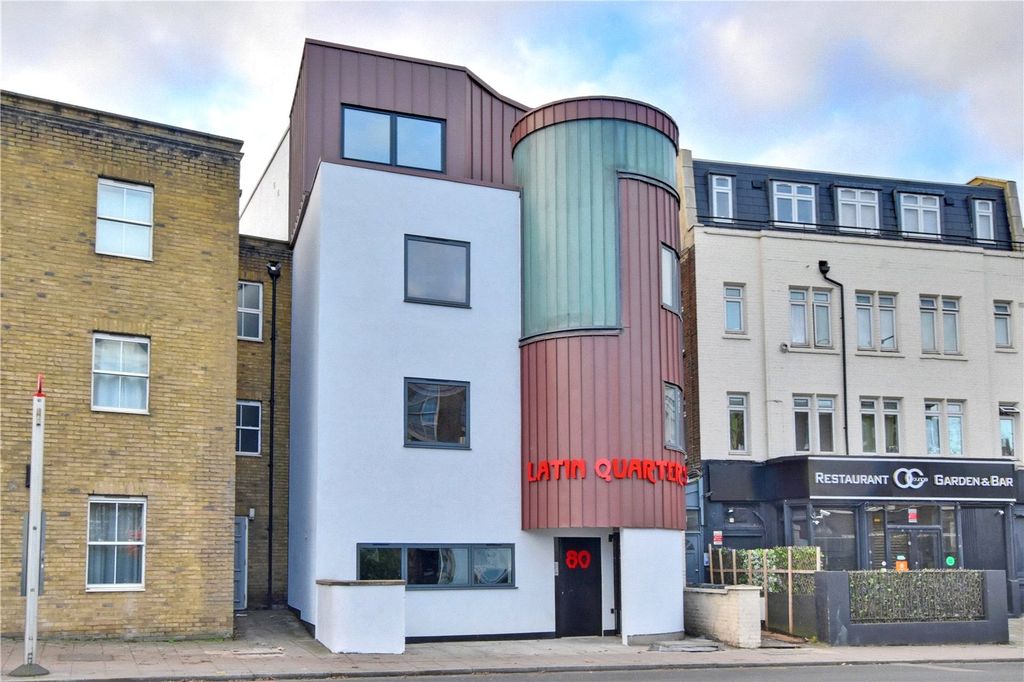 Property photo 2 of 12 Picture No. 40