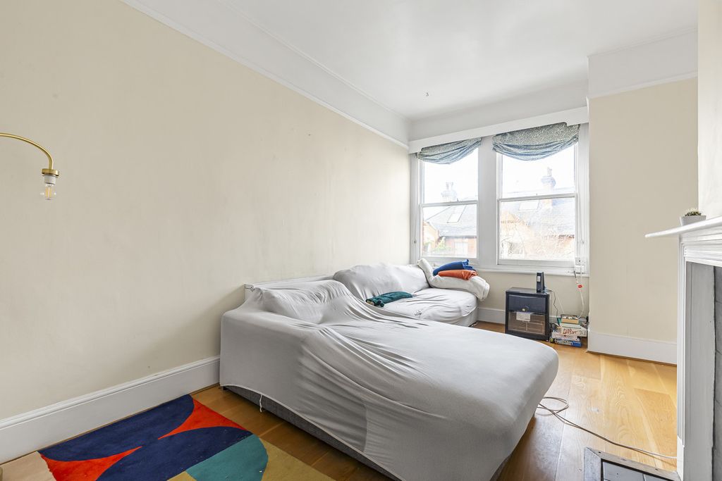 Property photo 2 of 8