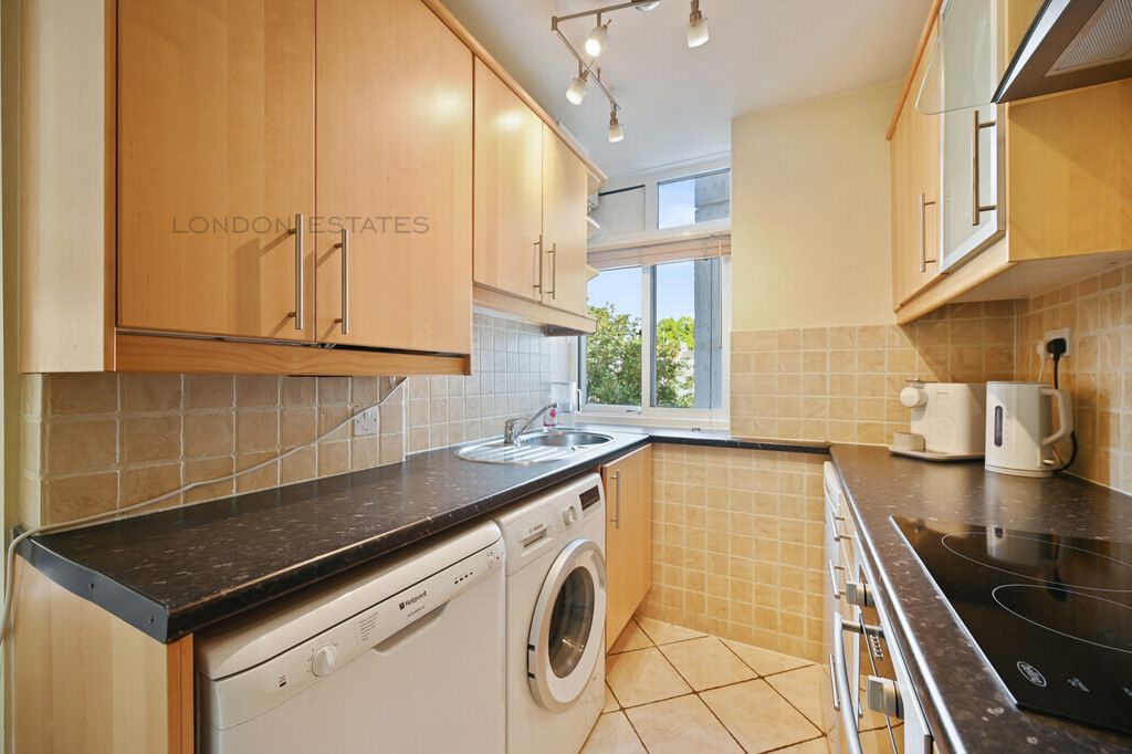 Property photo 3 of 11 Photo 7