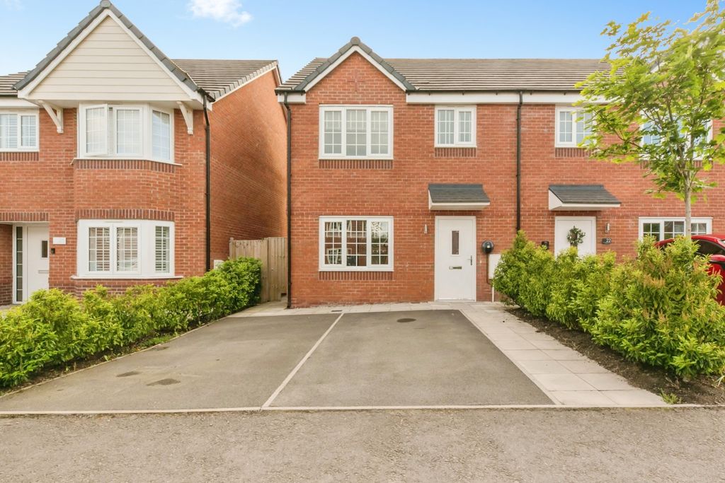 Property photo 1 of 12 Pbox-Img.Jpg