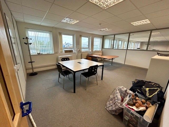 Property photo 2 of 6 Photo 1