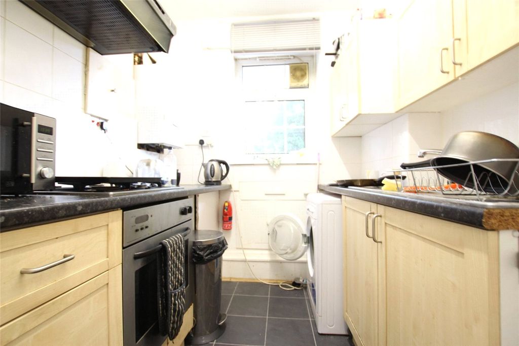 Property photo 2 of 5 Picture No. 03