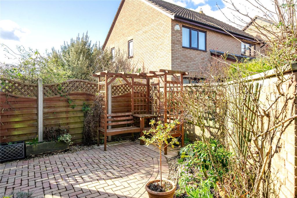 Property photo 3 of 23 Picture No. 10