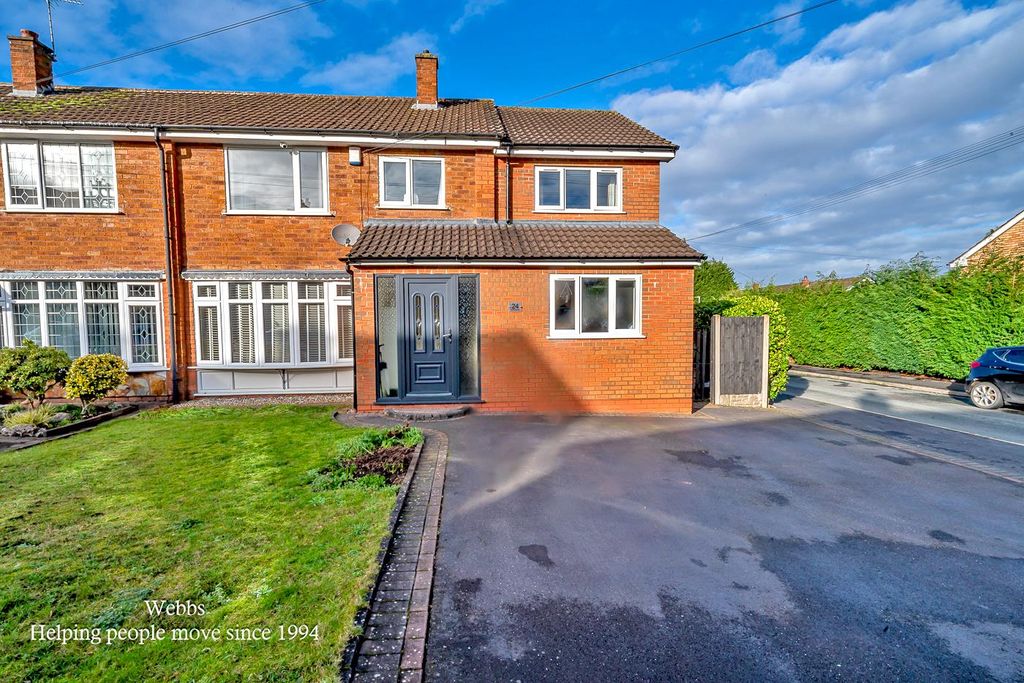 Property photo 1 of 32 Webbs-42.Jpg