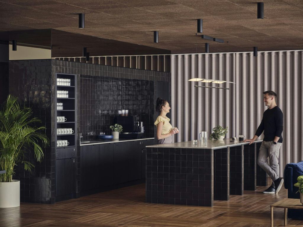 Property photo 2 of 9 Kitchen.Jpg