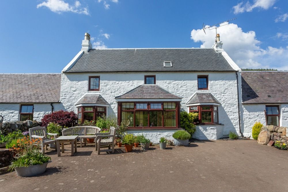 Property photo 2 of 98 4277172