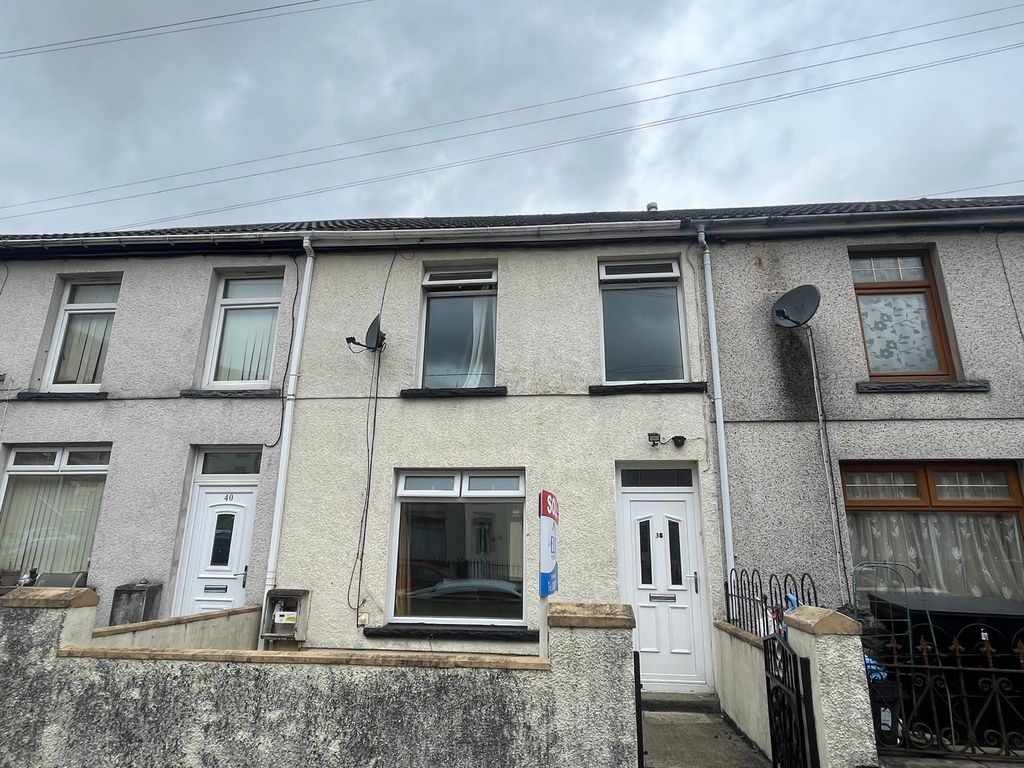 Property photo 1 of 7