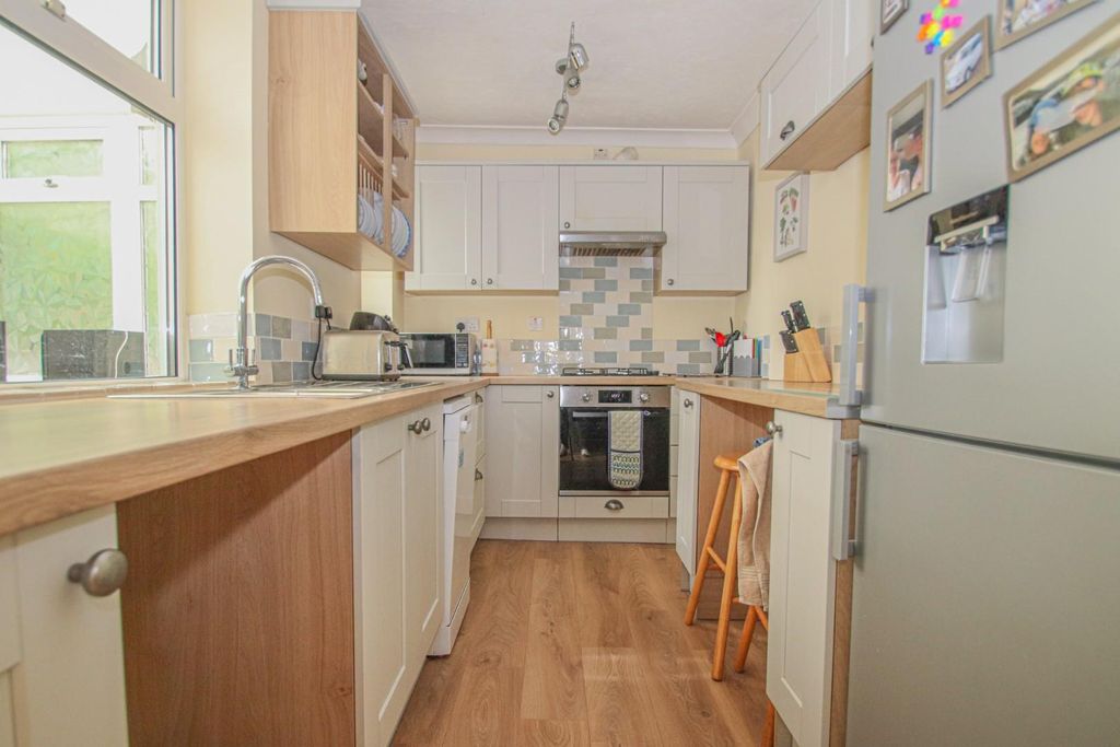 Property photo 3 of 15 Img_7206.Jpg