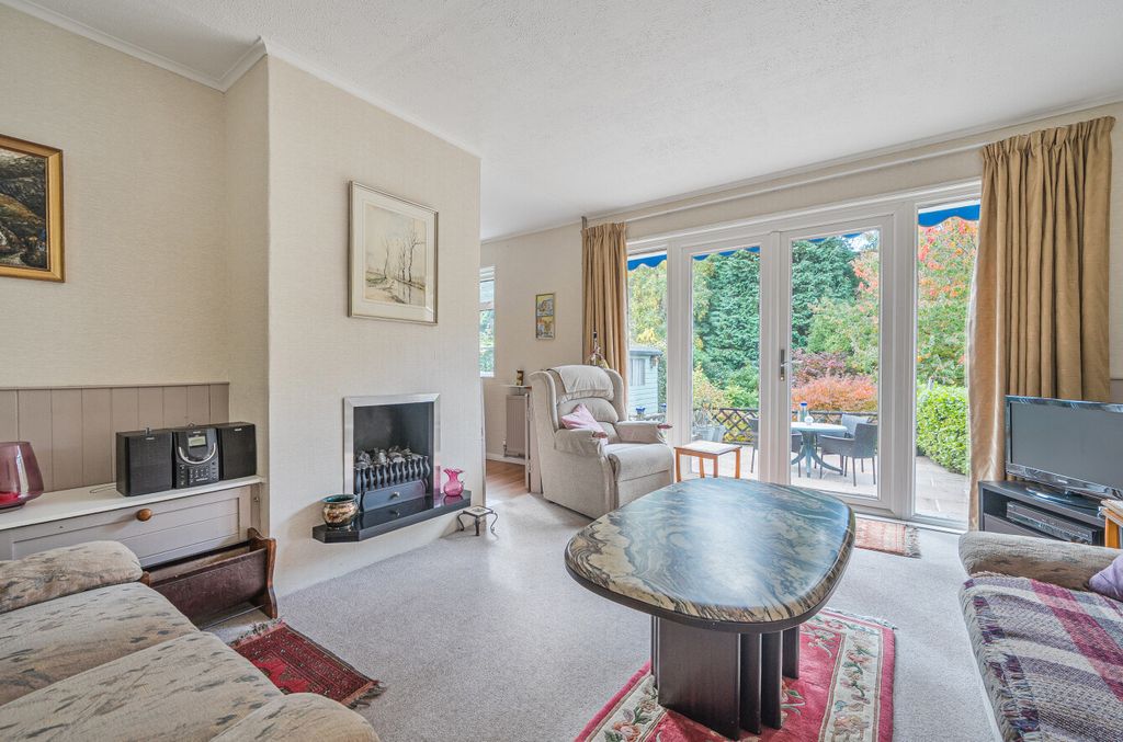 Property photo 3 of 18 1363180-17-68E7Bc...