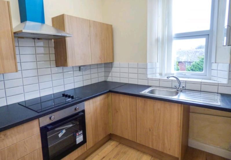 Property photo 1 of 4 37 King St Kitchen.Png