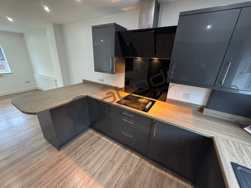 Property photo 3 of 39