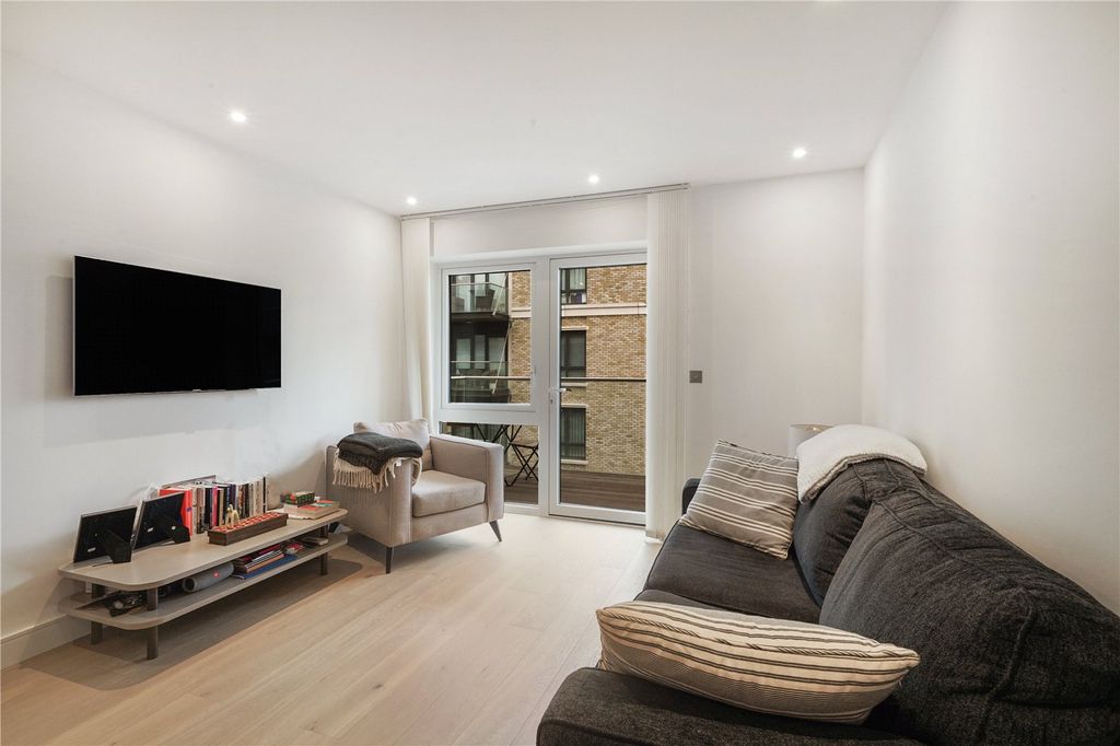 Property photo 2 of 11 Picture No. 04