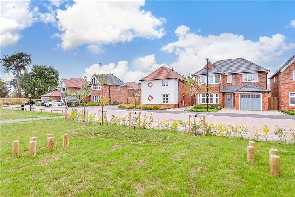 Property photo 2 of 14 Street View