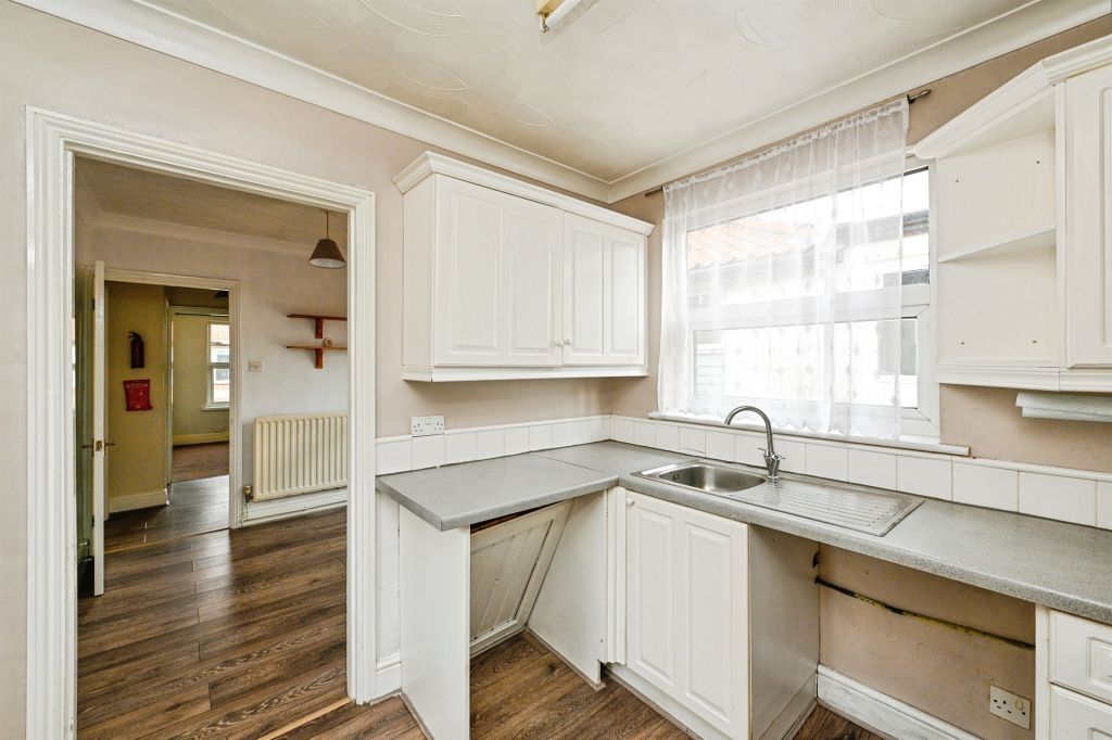 Property photo 3 of 15