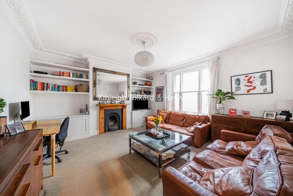 Property photo 2 of 7 7527F109-A9d8-4Edb-8