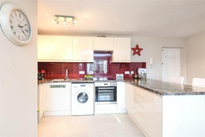 Property photo 3 of 6 3