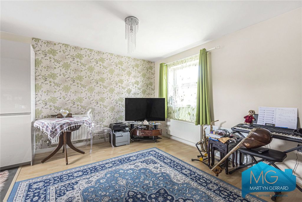 Property photo 2 of 13 Picture No. 14