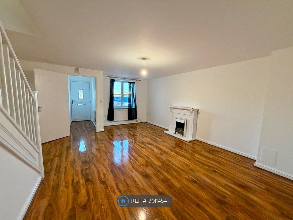 Property photo 3 of 14