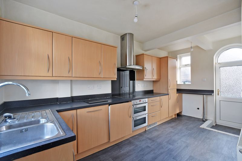 Property photo 1 of 13 Kitchen