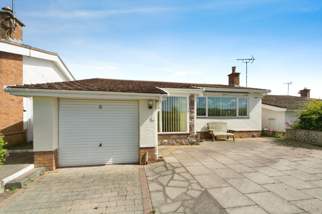 Property photo 1 of 17 Photography