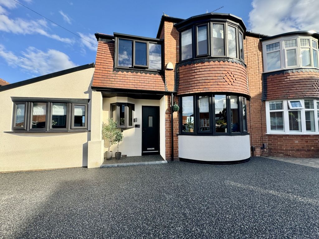 Property photo 1 of 33 Img_9197