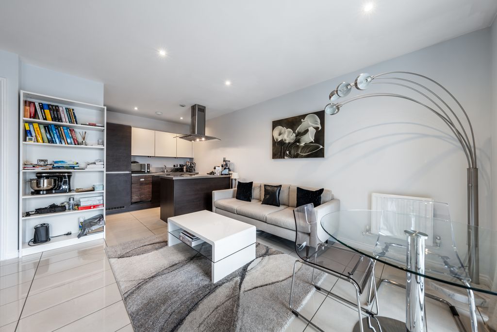 Property photo 1 of 12 Dsc02577-Hdr-Edit