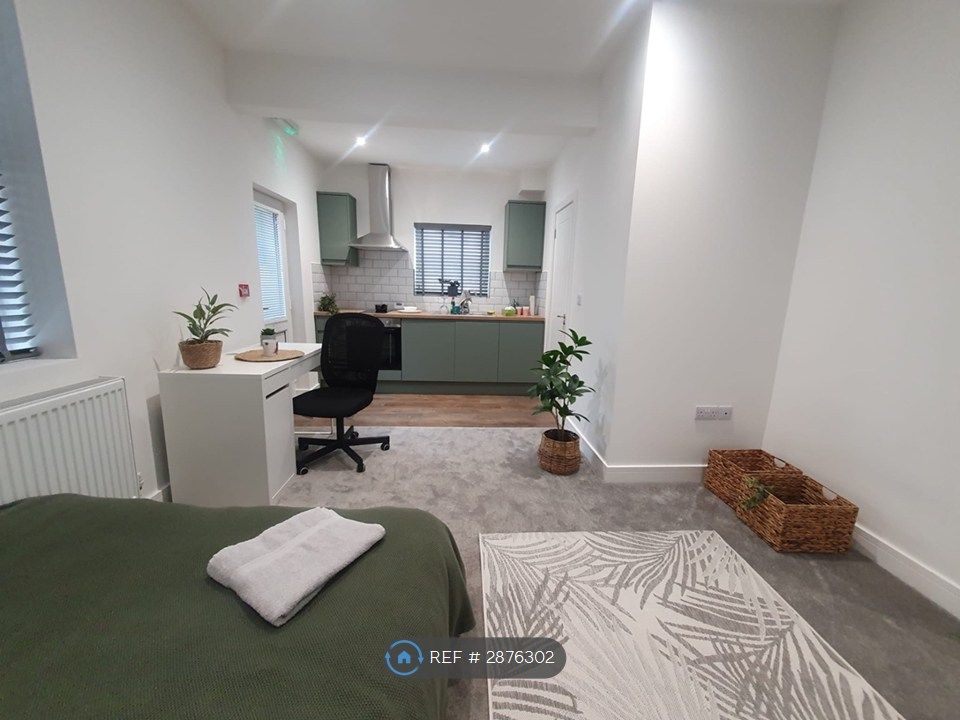 Property photo 3 of 3