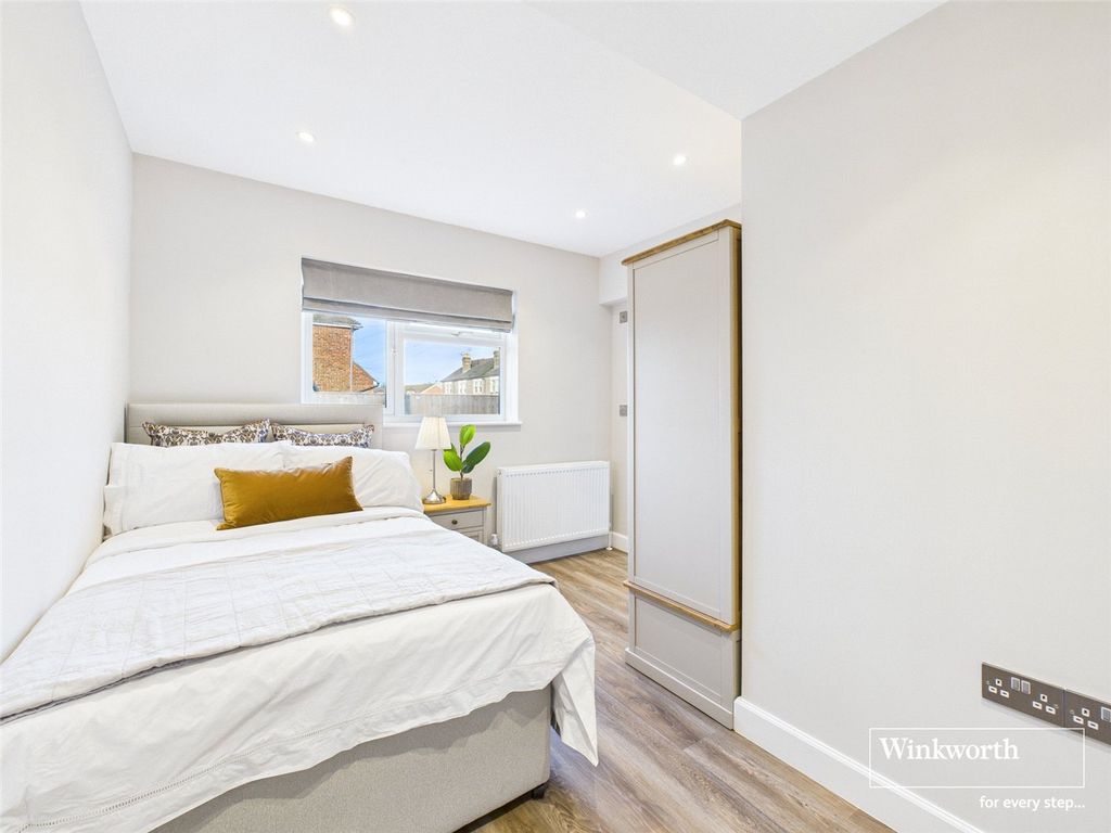 Property photo 1 of 12 Picture No. 13